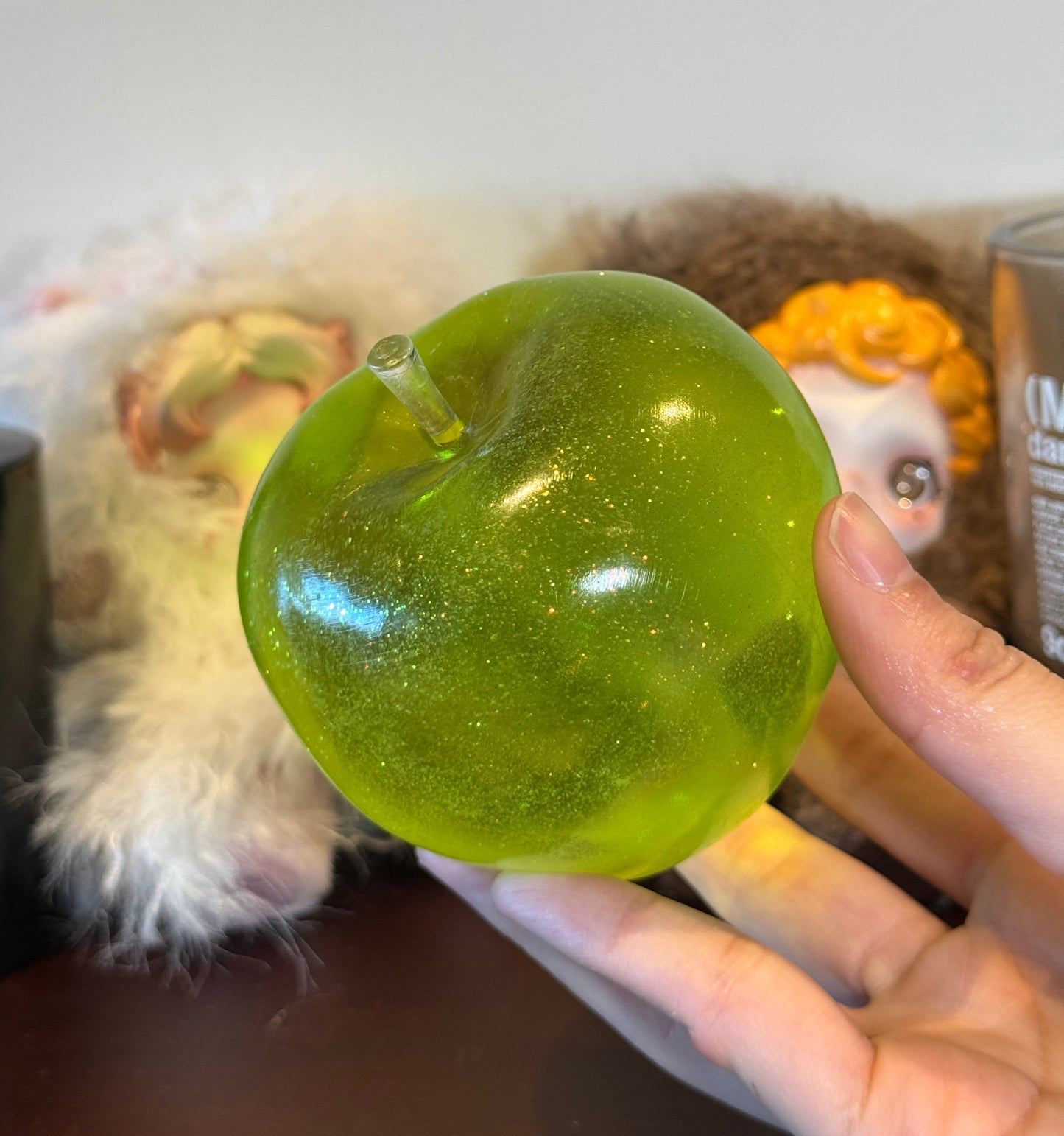 Glitter Apple Squishy - Zero Bounce-Back Stress Toy